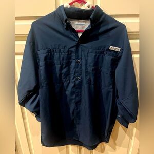 NWOT! Men’s Columbia PFG button-down shirt.